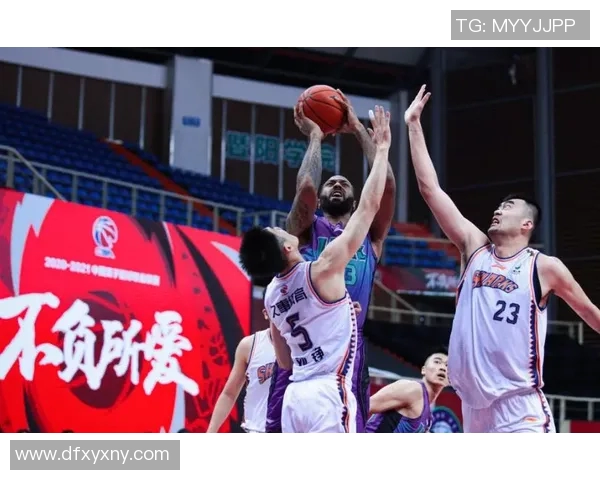 WE战队在世界冠军杯积分榜中以88分稳居第一名，领先对手显著